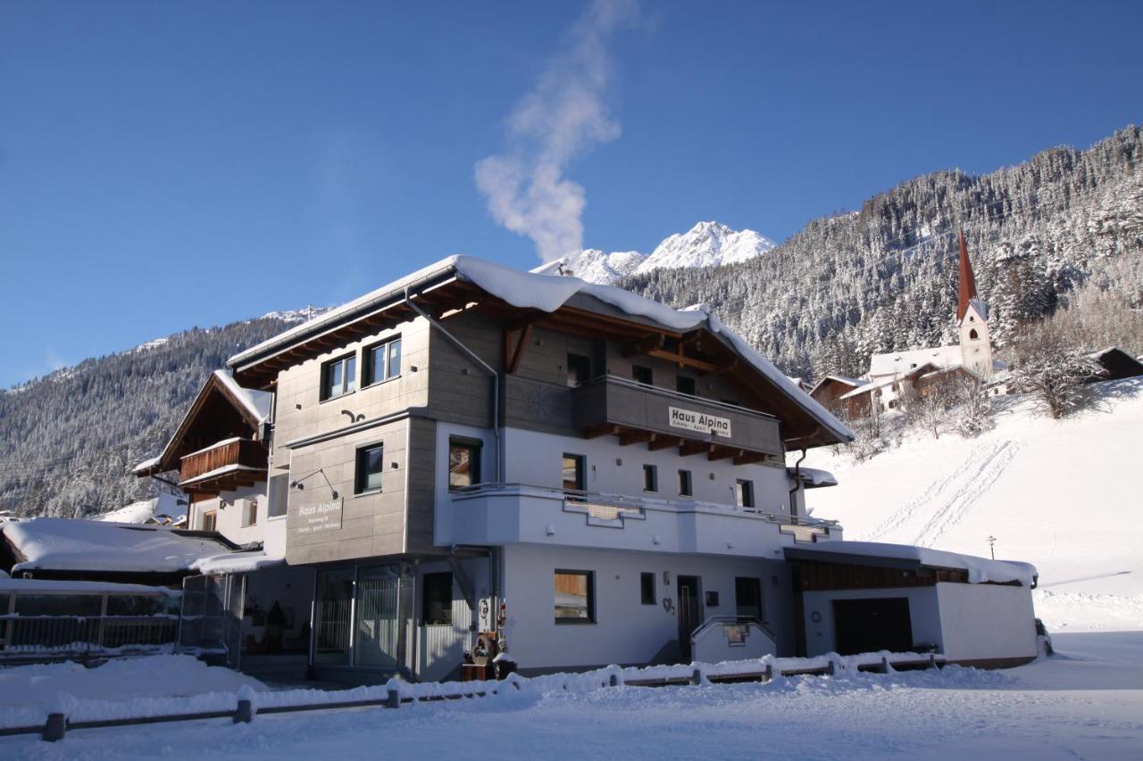 Gaestehaus Alpina Sankt Anton am Arlberg Exterior photo